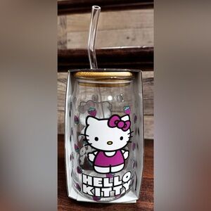 Cute 🥰 Hello Kitty Glass Tumbler With Bamboo Lid And Glass Straw - NEW